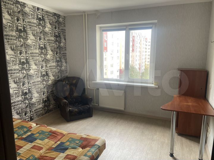 2-к. квартира, 57 м², 7/10 эт.