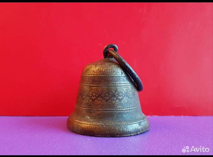 Колокольчик Вызывной Звонкий с Арнаментом Империя