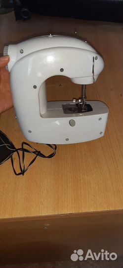 Швейная машина мини