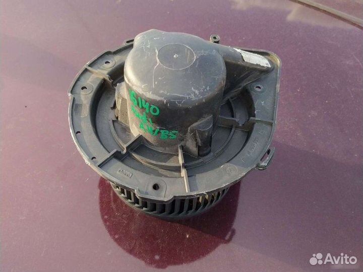 Мотор отопителя Audi A4 B5 1996