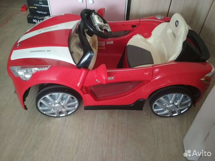 Электромобиль