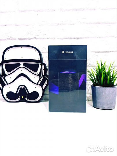 Умная колонка Яндекс Станция 2 с Алисой