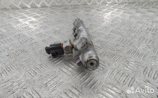 Топливная рампа дизельная audi A4 B8 (KBE02BB02)