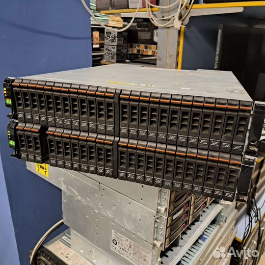 Дисковые полки схд IBM Storwize v7000