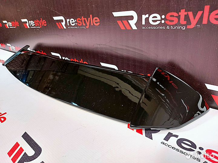 Спойлер Honda Fit с14г Узкий Черный