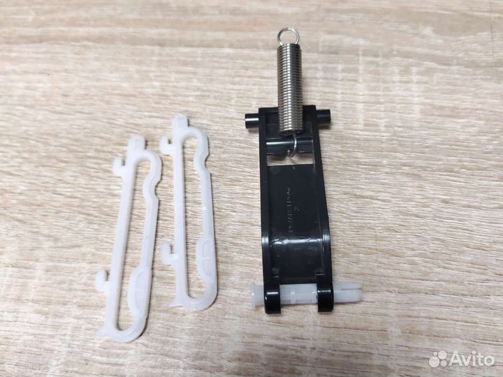 Шарнир (кронштейн) ricoh SP100