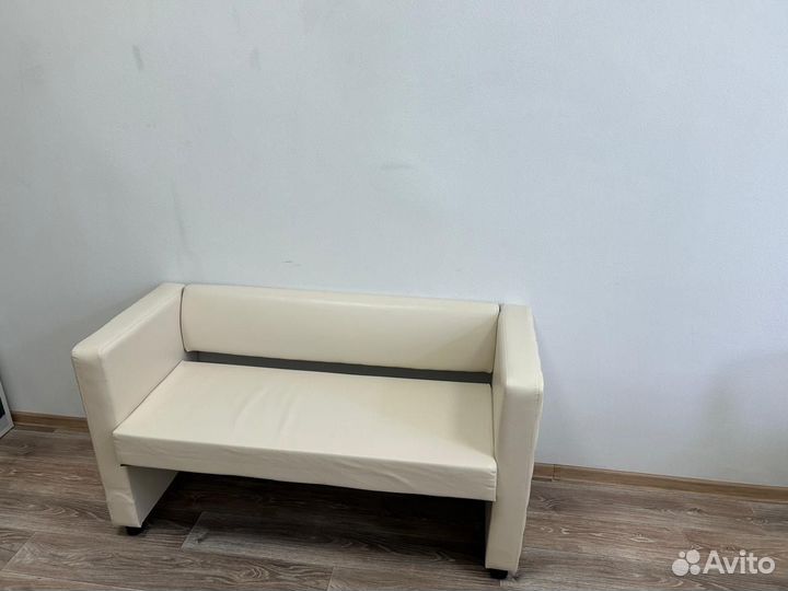 Продам офисную мебель