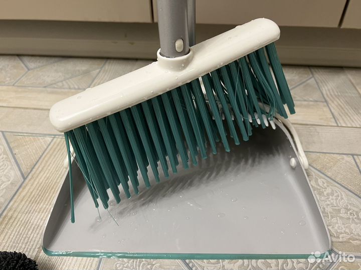 Веник и совок + швабра для окон