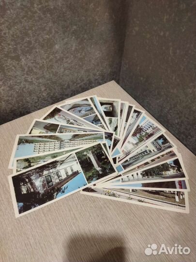 Комплект из 18 открыток