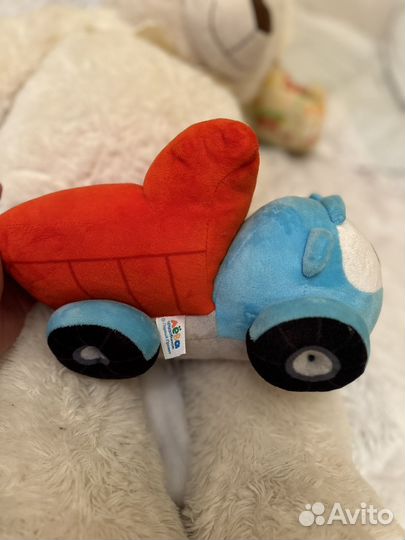 Грузовичок лева мягкий