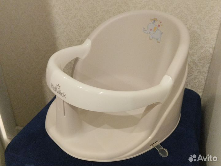 Стульчик для купания новый