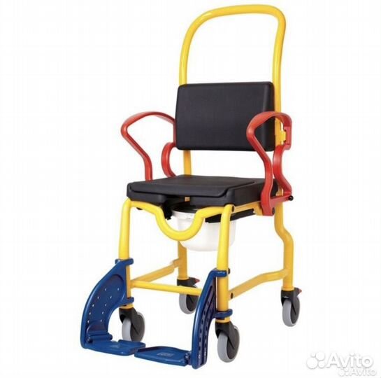 Кресло стул с санитарным оснащением 