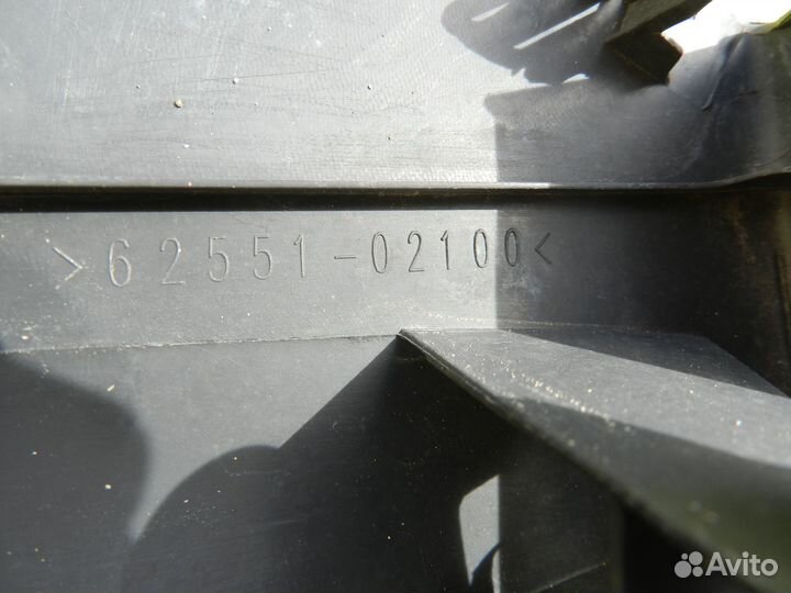 Накладка порога внутр правая Corolla 150