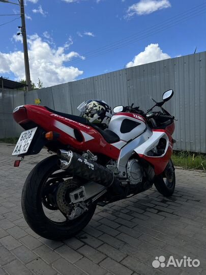 Yamaha yzf 1000 r