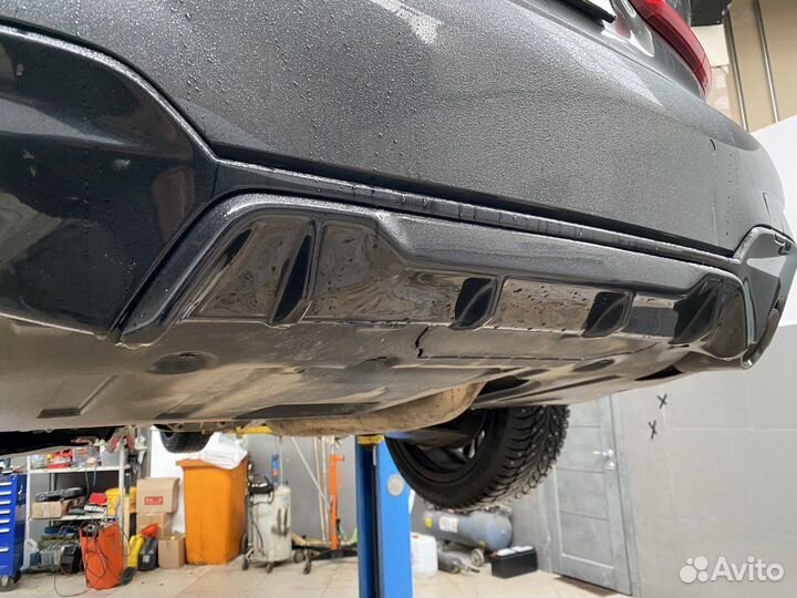 Диффузор перфоманс BMW G20 Мпакет