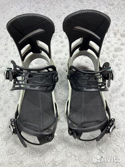 Крепления для сноуборда M Burton Mission