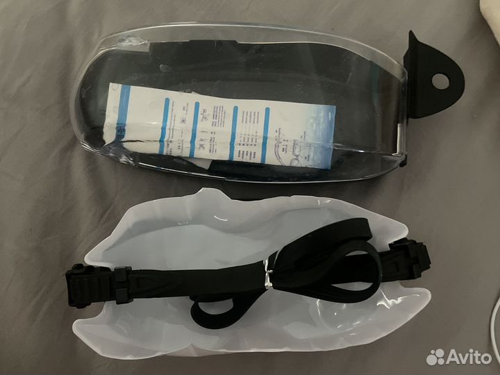 Очки для плавания