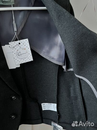 Пиджак на мальчика 122