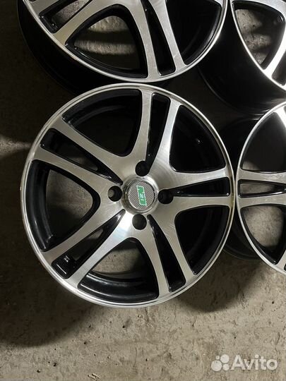 Литые диски r15 4 100 Kia Rio, Hyundai Solaris