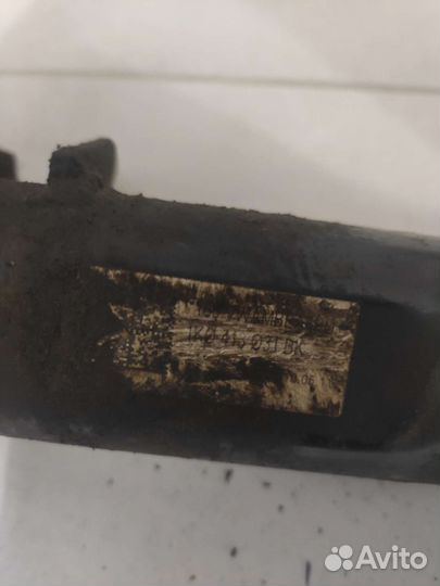 Амортизатор передний на Шкода Октавия А5