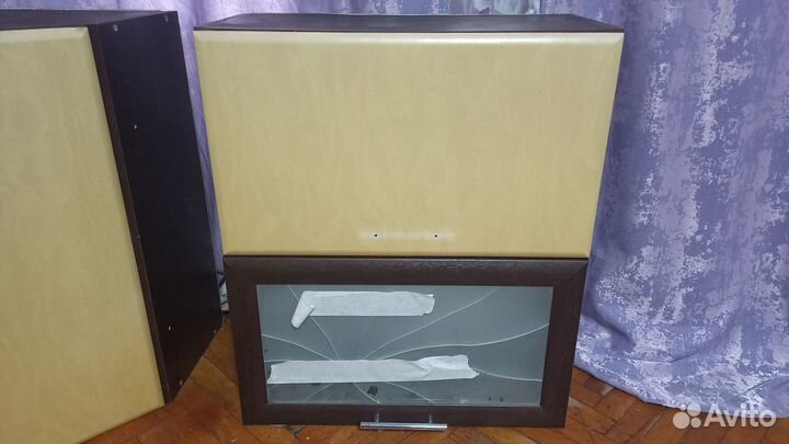 Угловой кухонный шкаф