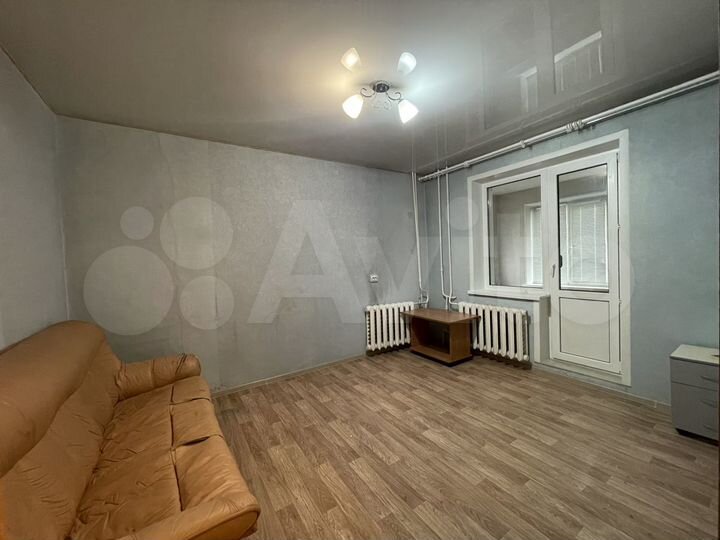 2-к. квартира, 52,4 м², 1/9 эт.