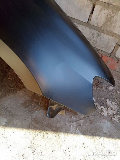 Крыло mitsubishi outlander /airtrek 01-06 RH