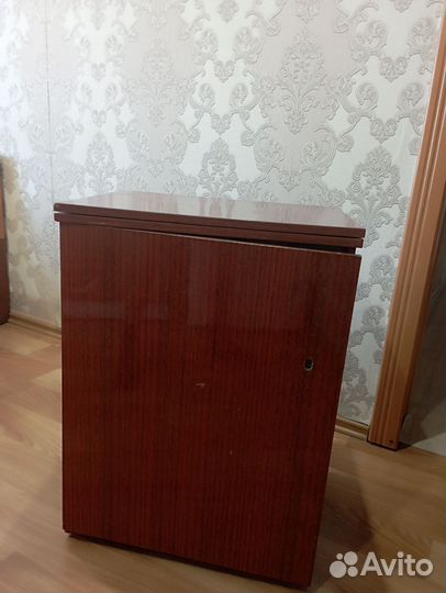 Швейная машина Чайка 142м