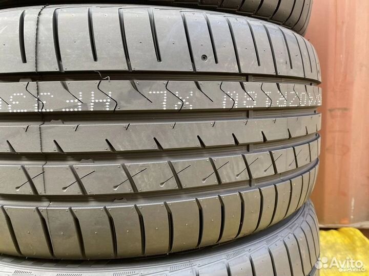 Habilead HF330 225/45 R18 95W