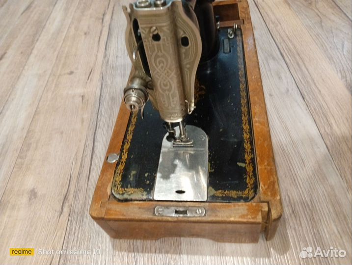 Швейная машинка пмз(Зингер)