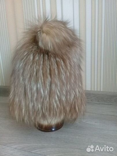 Женская шапка из меха лисы