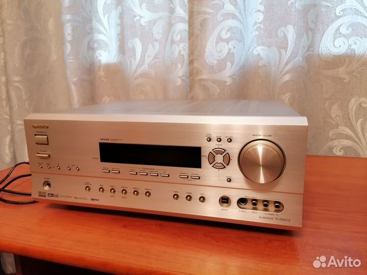 Av ресивер onkyo TX-RS 601Е