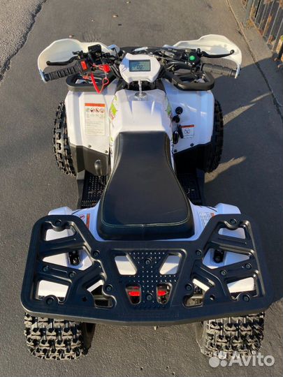 Квадроцикл Avantis Hunter 8 New Витрина