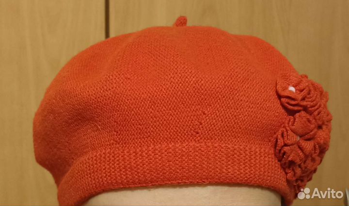 Беретка, шапка женская