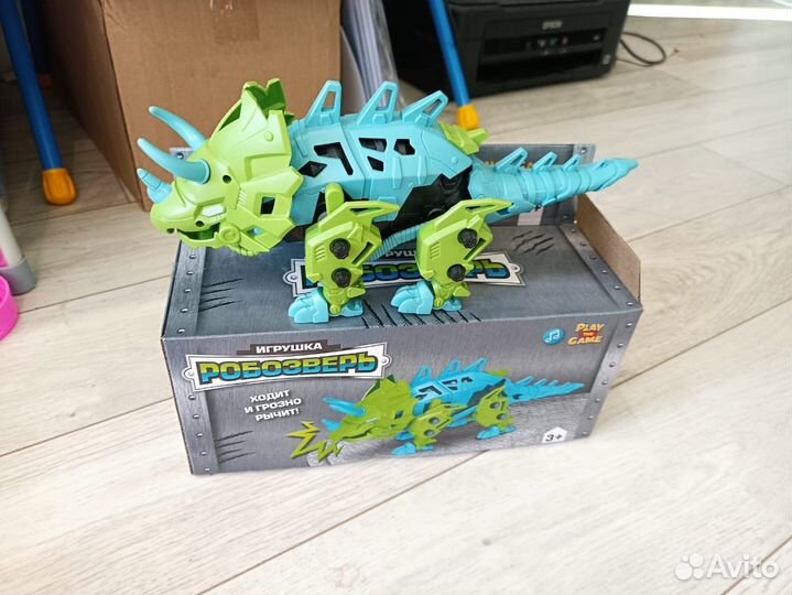 Динозавр на батарейках