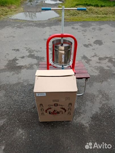 Пресс для отжима винограда