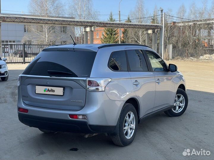 Mitsubishi Outlander 2.0 CVT, 2012, 96 000 км