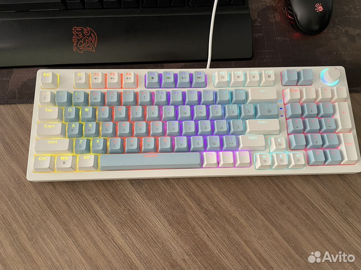 Механические клавиатуры беспроводные/проводные