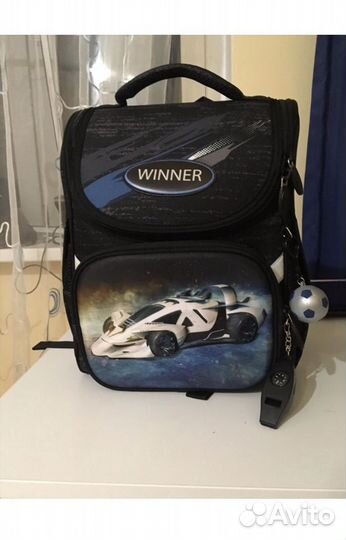 Портфель, ранец-рюкзак Winner с 3Д аппликацией