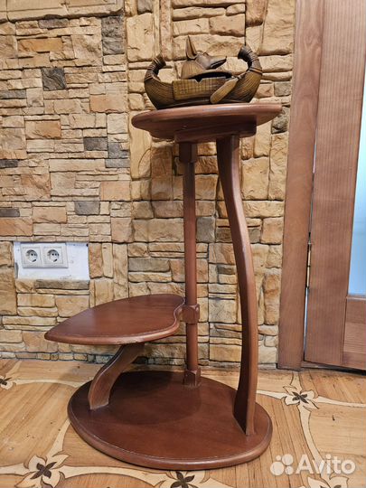 Подставка для цветов