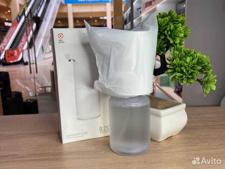 Дозатор для жидкого мыла (новый,гарантия)