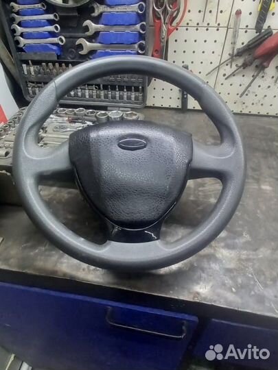 Руль на priora 2