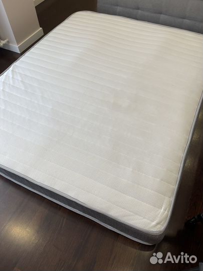 Матрас 160х200 бу
