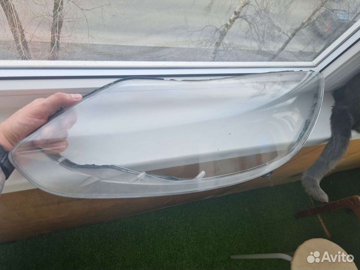 Стекла правое левое на форд фокус 3