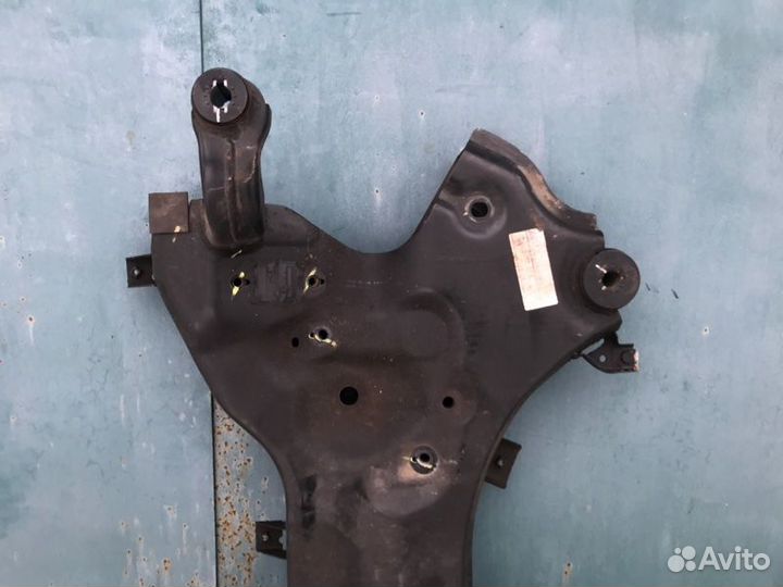 Подрамник двигателя Hyundai Tucson 3 2019