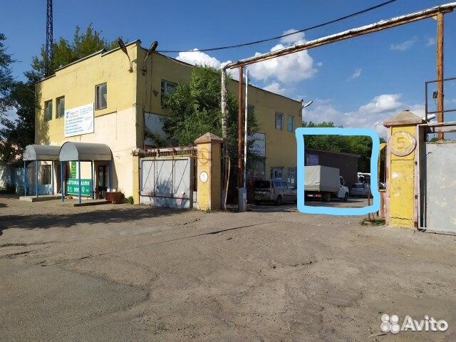 Усилитель бампера на Kia K5 Киа 64900L2000