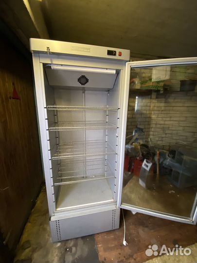 Холодильник витрина бу шкаф