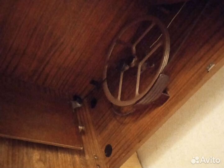 Швейная машина Чайка 2 с доставкой