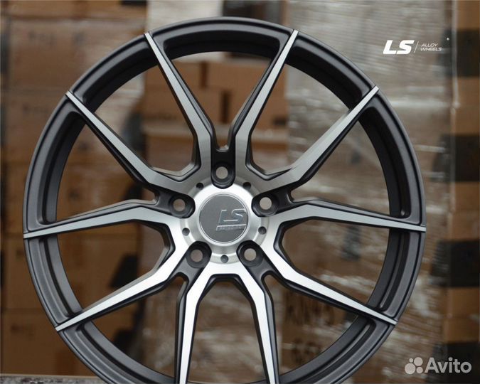 LS FlowForming RC36 R18 5x114.3