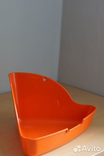 Угловой лоток для клетки